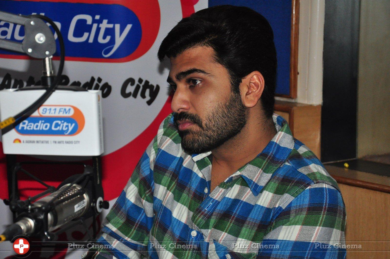 Express Raja Movie Team at Radio City Stills | Picture 1210967