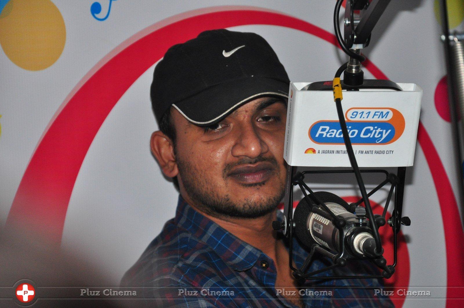 Express Raja Movie Team at Radio City Stills | Picture 1210971