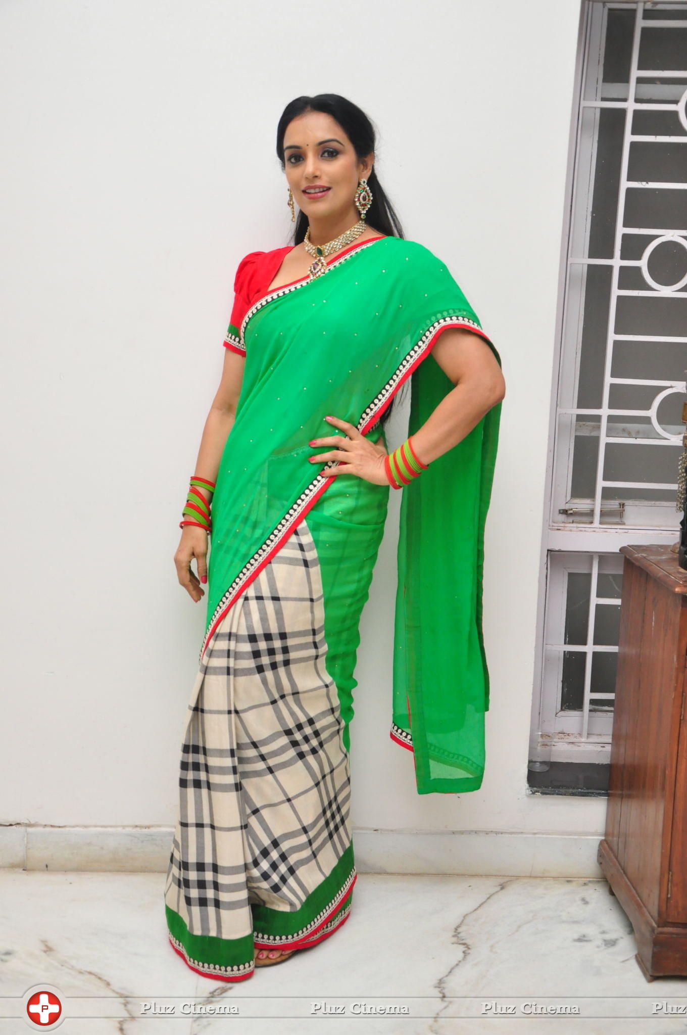 Shweta Menon at She Movie On Location Press Meet Photos | Picture 1213432