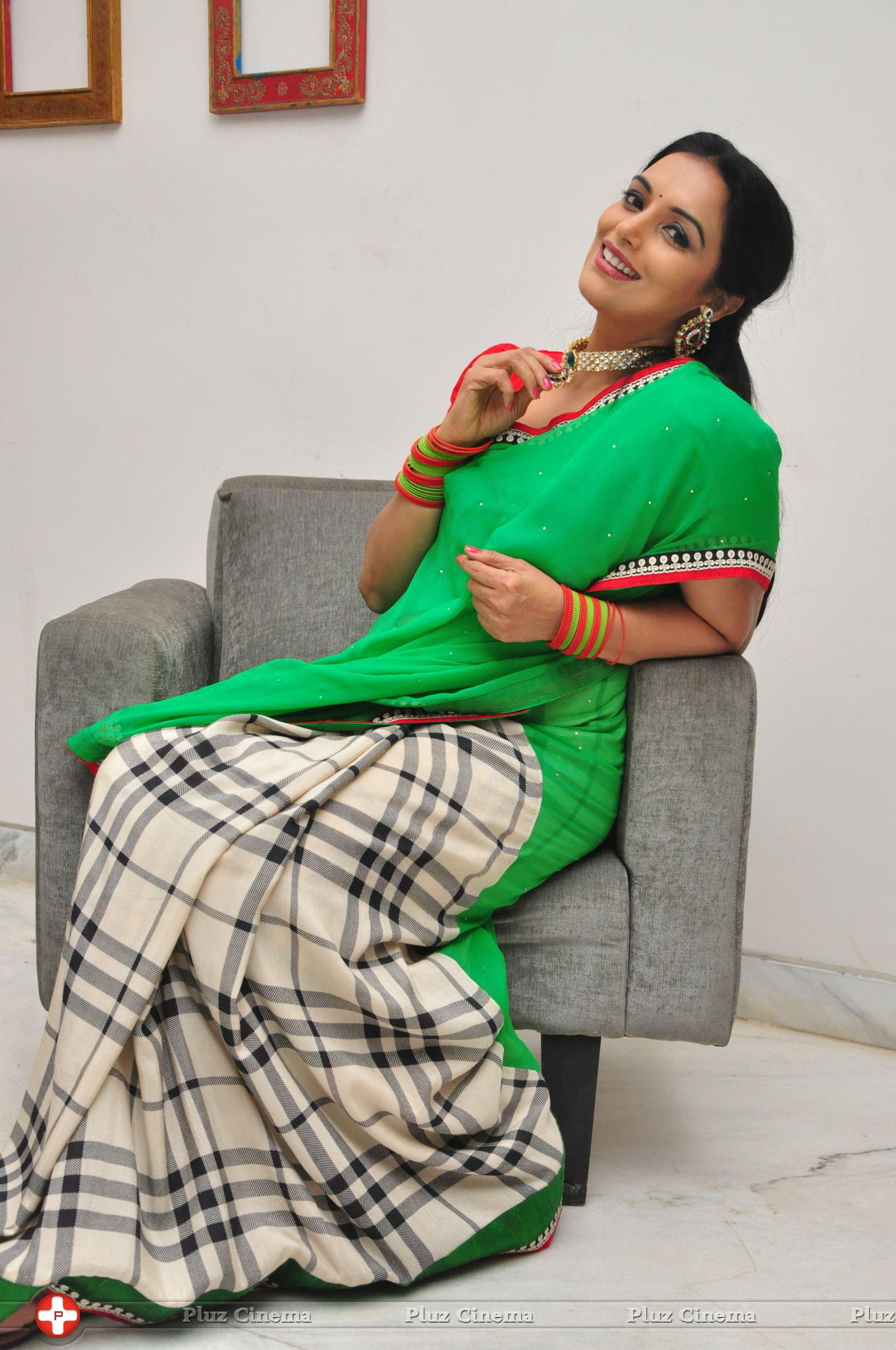 Shweta Menon at She Movie On Location Press Meet Photos | Picture 1213464