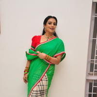 Shweta Menon at She Movie On Location Press Meet Photos | Picture 1213446