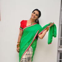 Shweta Menon at She Movie On Location Press Meet Photos | Picture 1213451