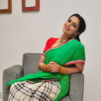 Shweta Menon at She Movie On Location Press Meet Photos | Picture 1213463