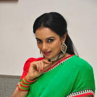 Shweta Menon at She Movie On Location Press Meet Photos | Picture 1213472