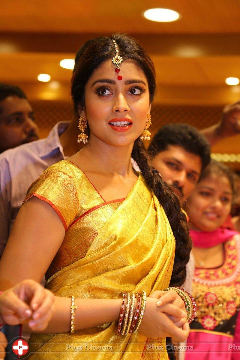 Shriya Launches VRK Silks Showroom Stills | Picture 1214551