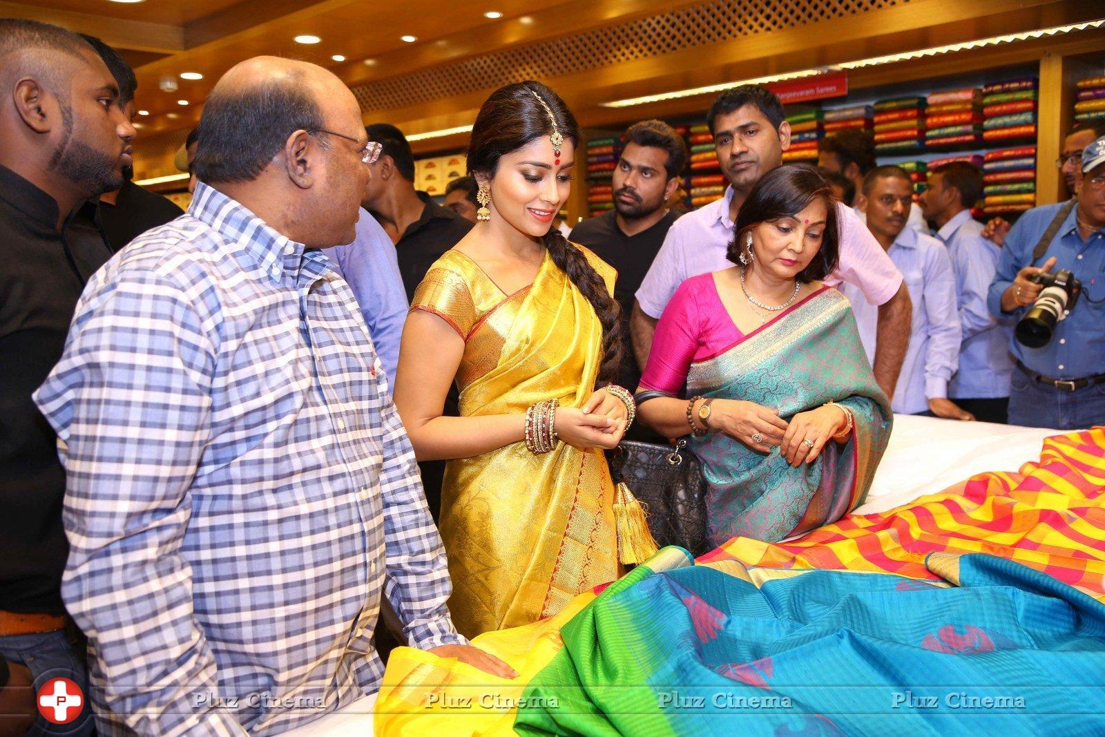 Shriya Launches VRK Silks Showroom Stills | Picture 1214556