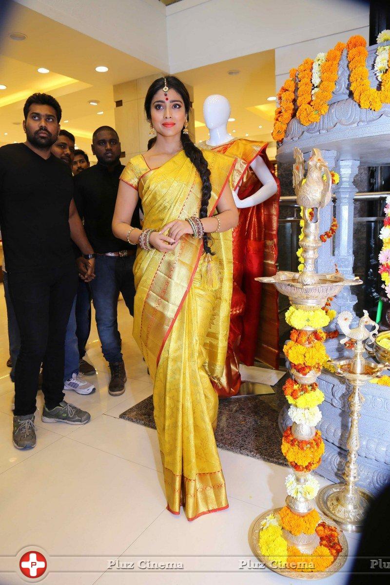 Shriya Launches VRK Silks Showroom Stills | Picture 1214564