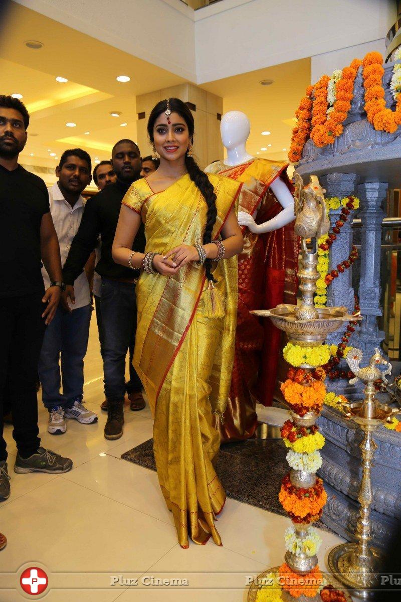 Shriya Launches VRK Silks Showroom Stills | Picture 1214567