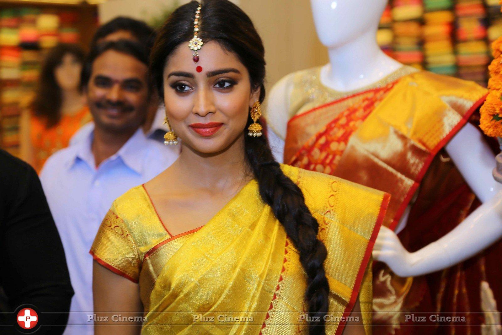 Shriya Launches VRK Silks Showroom Stills | Picture 1214570