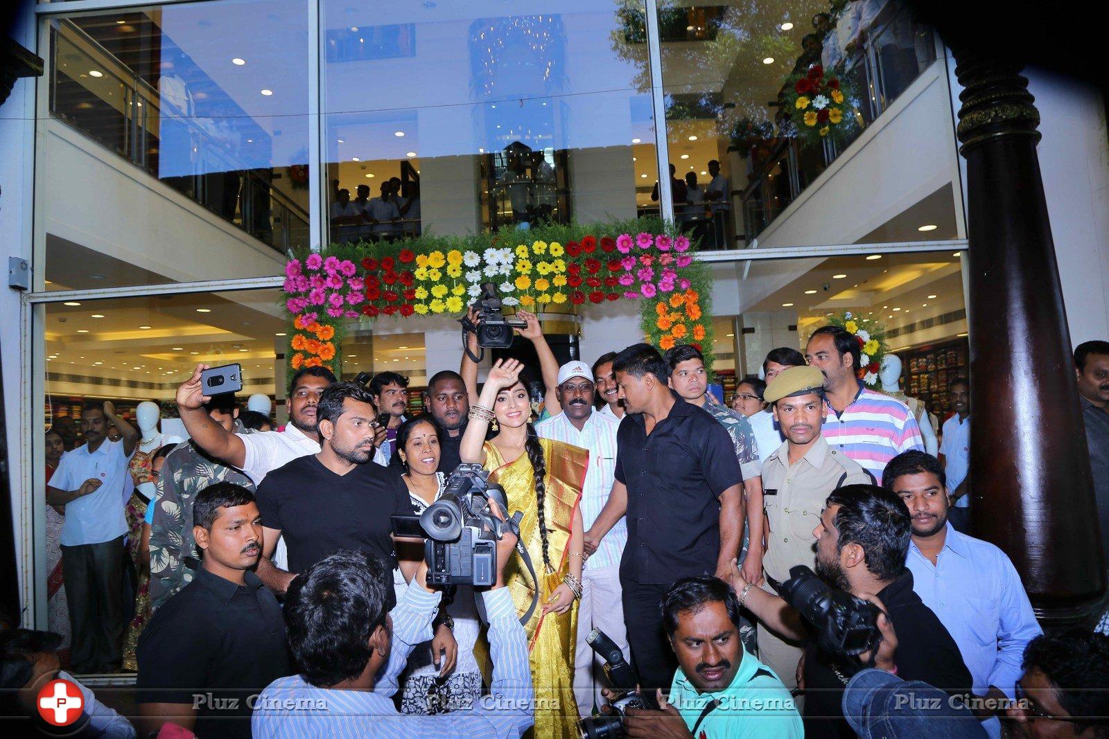 Shriya Launches VRK Silks Showroom Stills | Picture 1214574