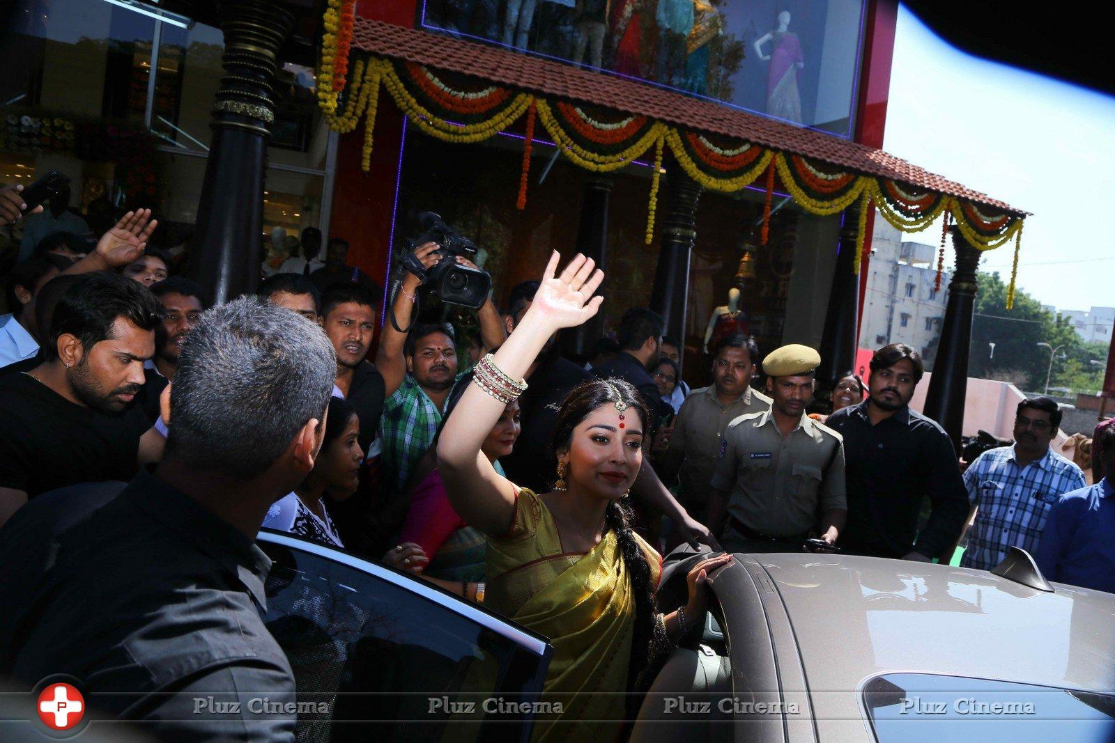 Shriya Launches VRK Silks Showroom Stills | Picture 1214577