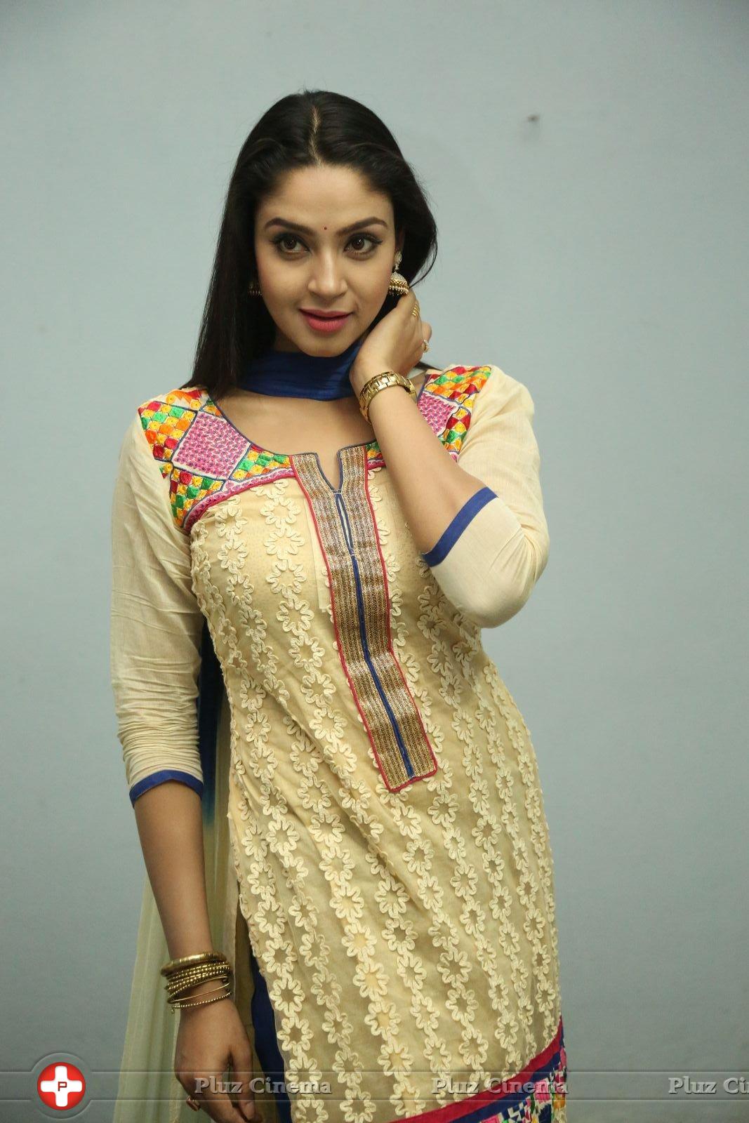 Angana Roy New Photos | Picture 1327059