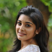 Niveda Thomas New Stils | Picture 1339156