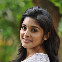 Niveda Thomas New Stils | Picture 1339157
