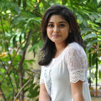 Niveda Thomas New Stils | Picture 1339169