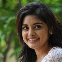 Niveda Thomas New Stils | Picture 1339173