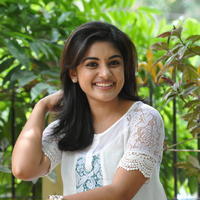 Niveda Thomas New Stils | Picture 1339186