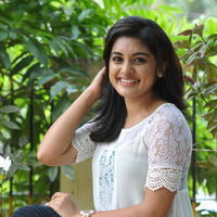 Niveda Thomas New Stils | Picture 1339191