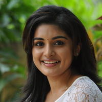Niveda Thomas New Stils | Picture 1339194