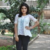 Niveda Thomas New Stils | Picture 1339198