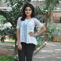 Niveda Thomas New Stils | Picture 1339199