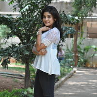 Niveda Thomas New Stils | Picture 1339203