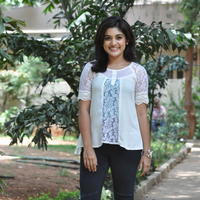 Niveda Thomas New Stils | Picture 1339210
