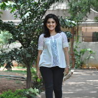 Niveda Thomas New Stils | Picture 1339219