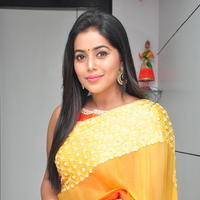 Poorna - Poorna Launches Naturals Beauty Salon Photos | Picture 1258961
