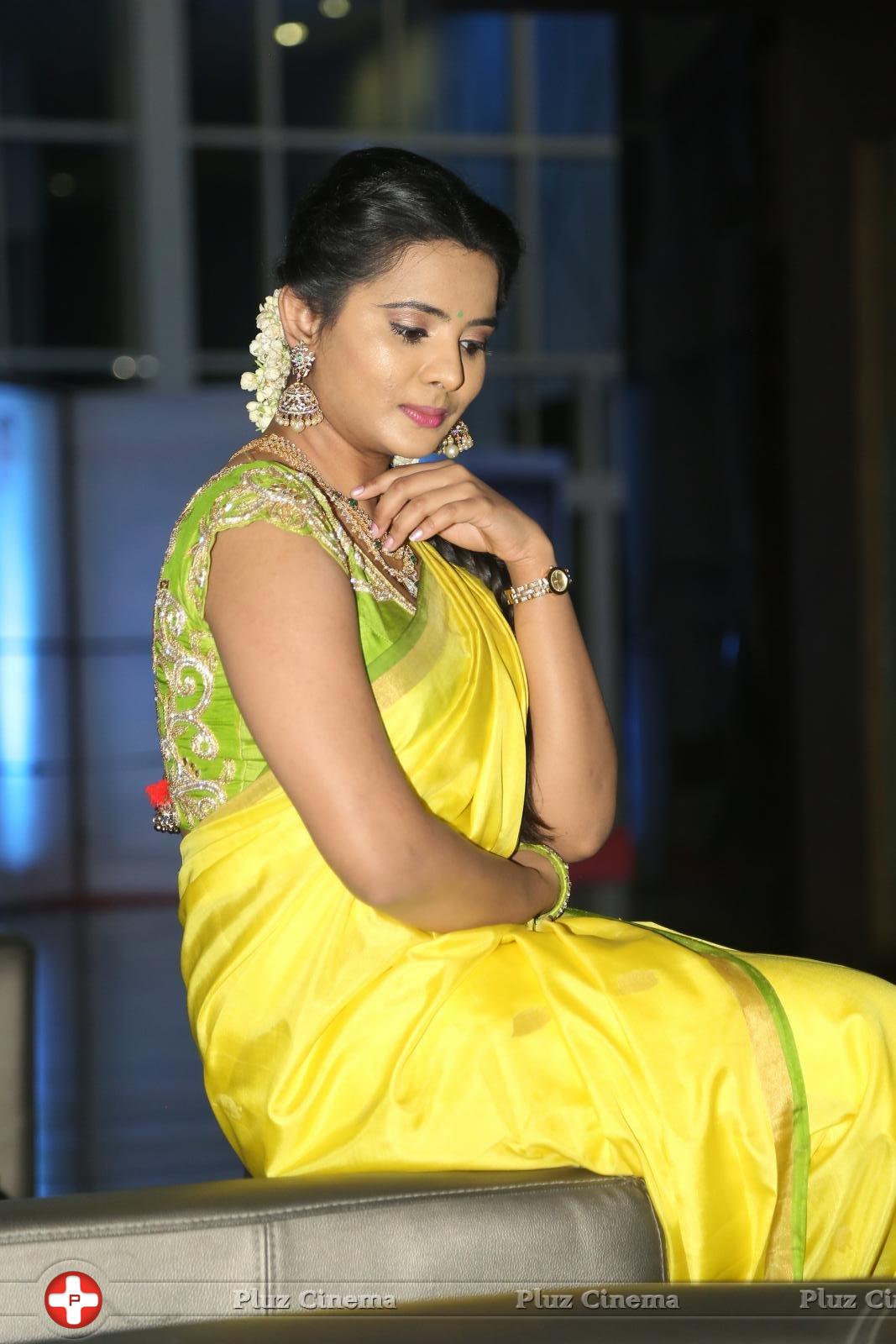 Manasa at Savithri Movie Audio Launch Photos | Picture 1260013