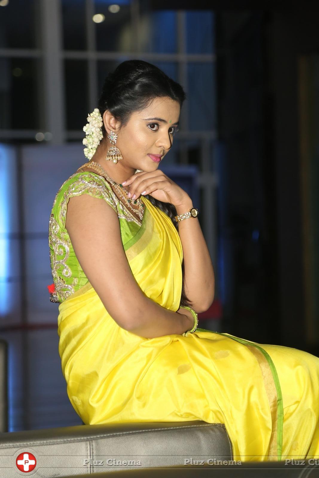 Manasa at Savithri Movie Audio Launch Photos | Picture 1260016