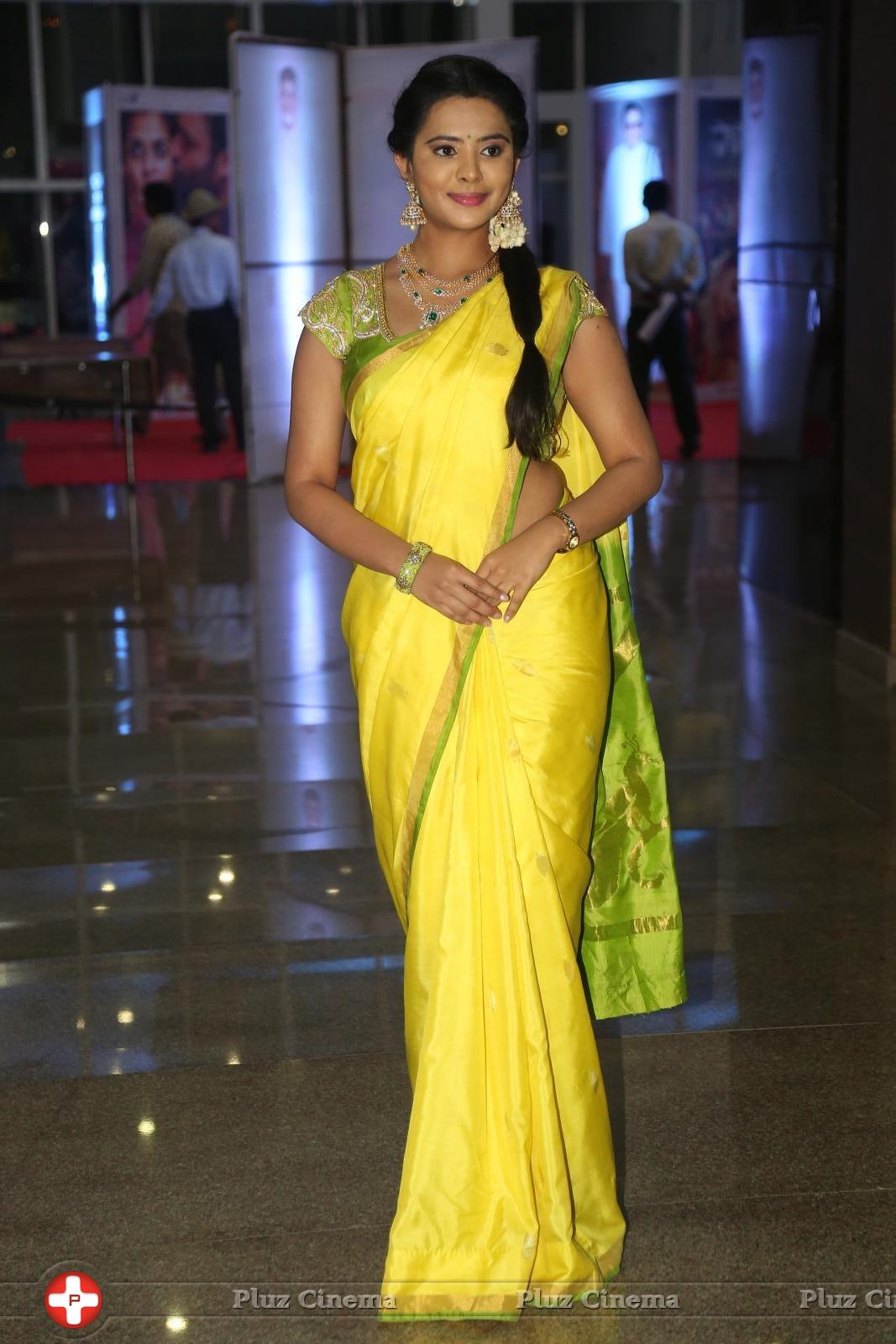 Manasa at Savithri Movie Audio Launch Photos | Picture 1260019