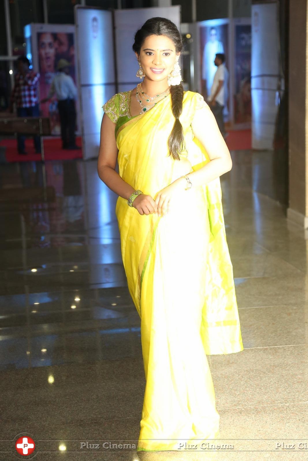 Manasa at Savithri Movie Audio Launch Photos | Picture 1260024