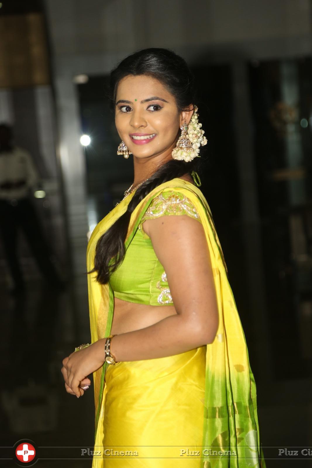 Manasa at Savithri Movie Audio Launch Photos | Picture 1260043