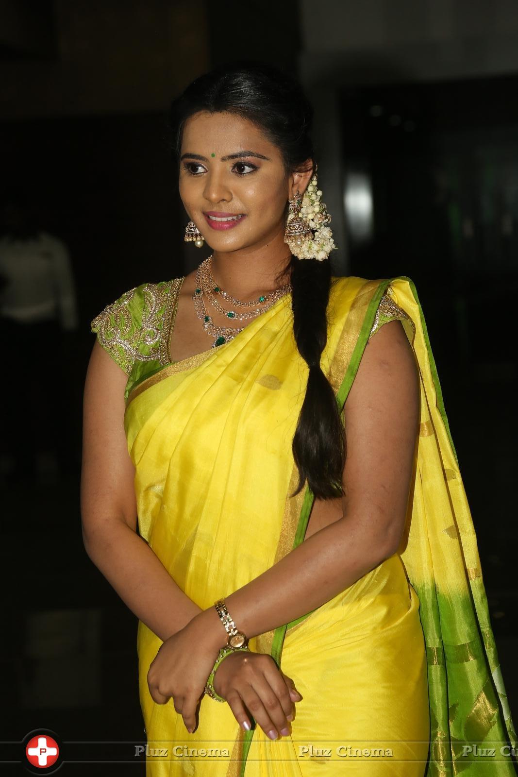 Manasa at Savithri Movie Audio Launch Photos | Picture 1260070