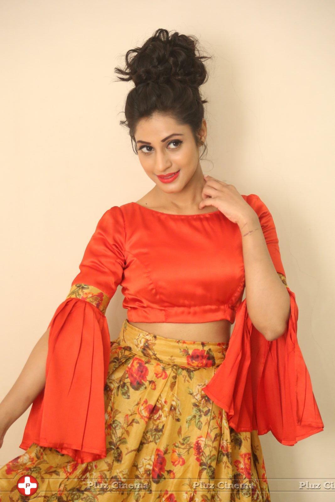 Iraa at Vaadu Veedu O Kalpana Movie Audio Launch Photos | Picture 1265111