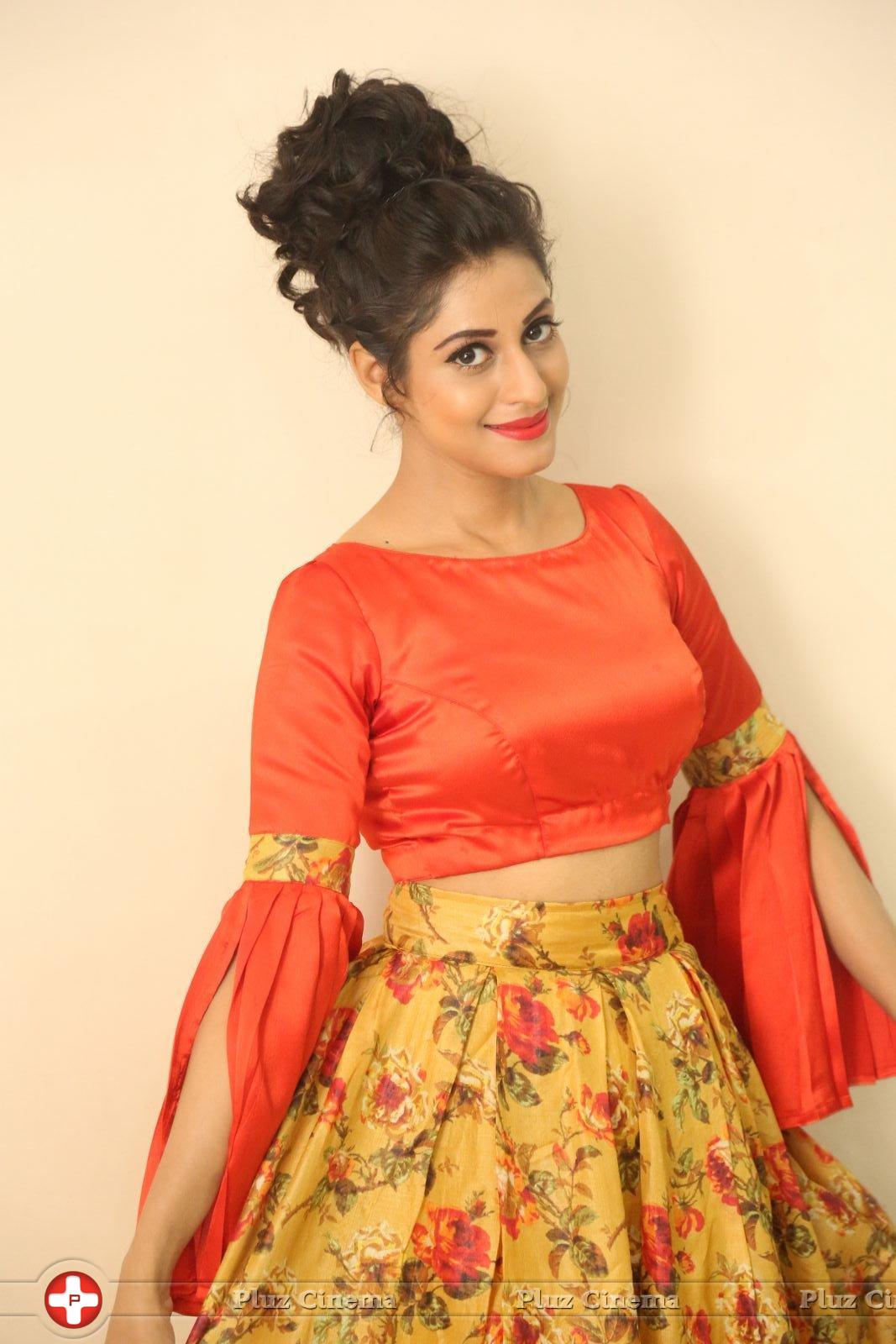 Iraa at Vaadu Veedu O Kalpana Movie Audio Launch Photos | Picture 1265182