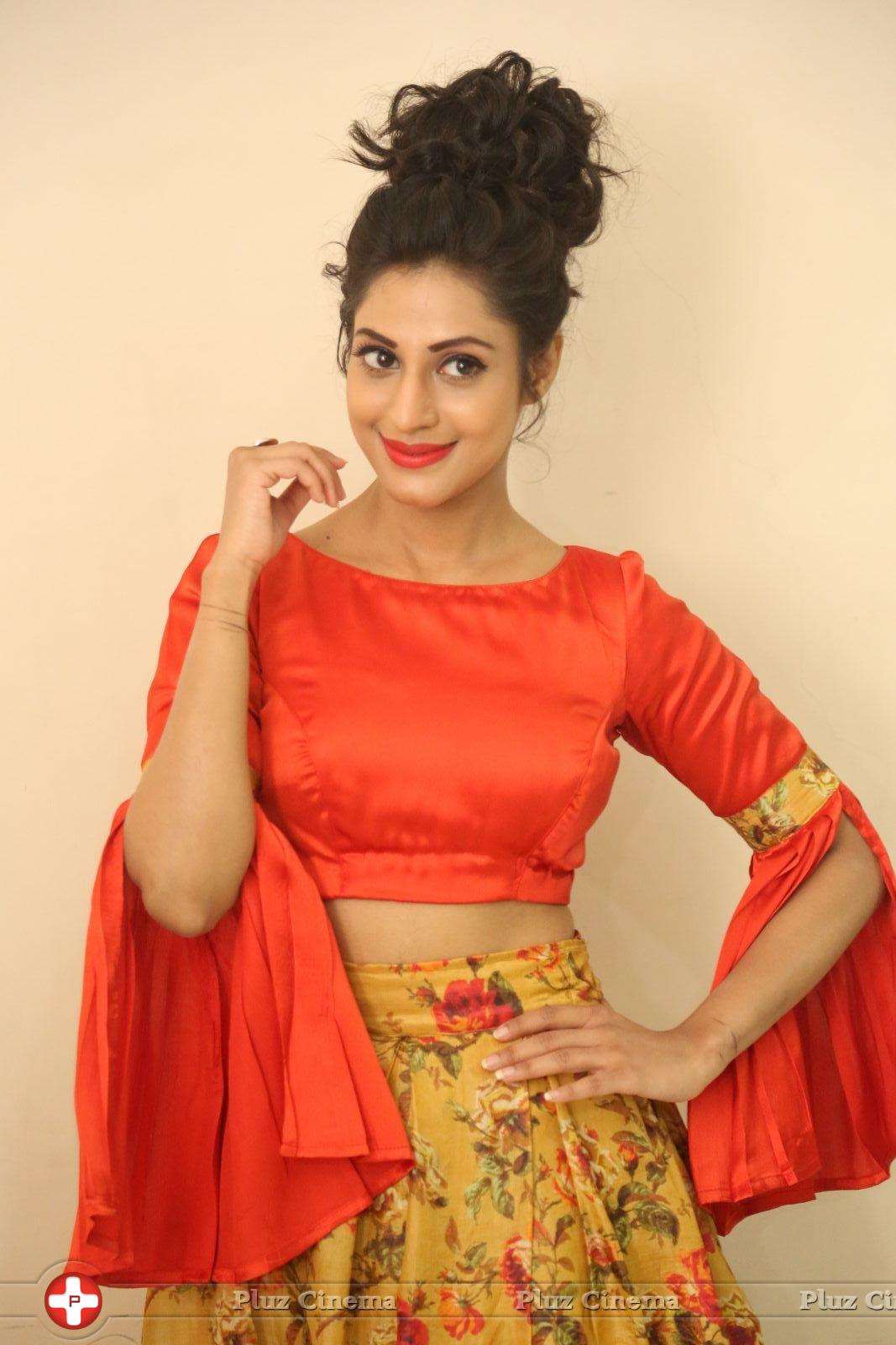 Iraa at Vaadu Veedu O Kalpana Movie Audio Launch Photos | Picture 1265206