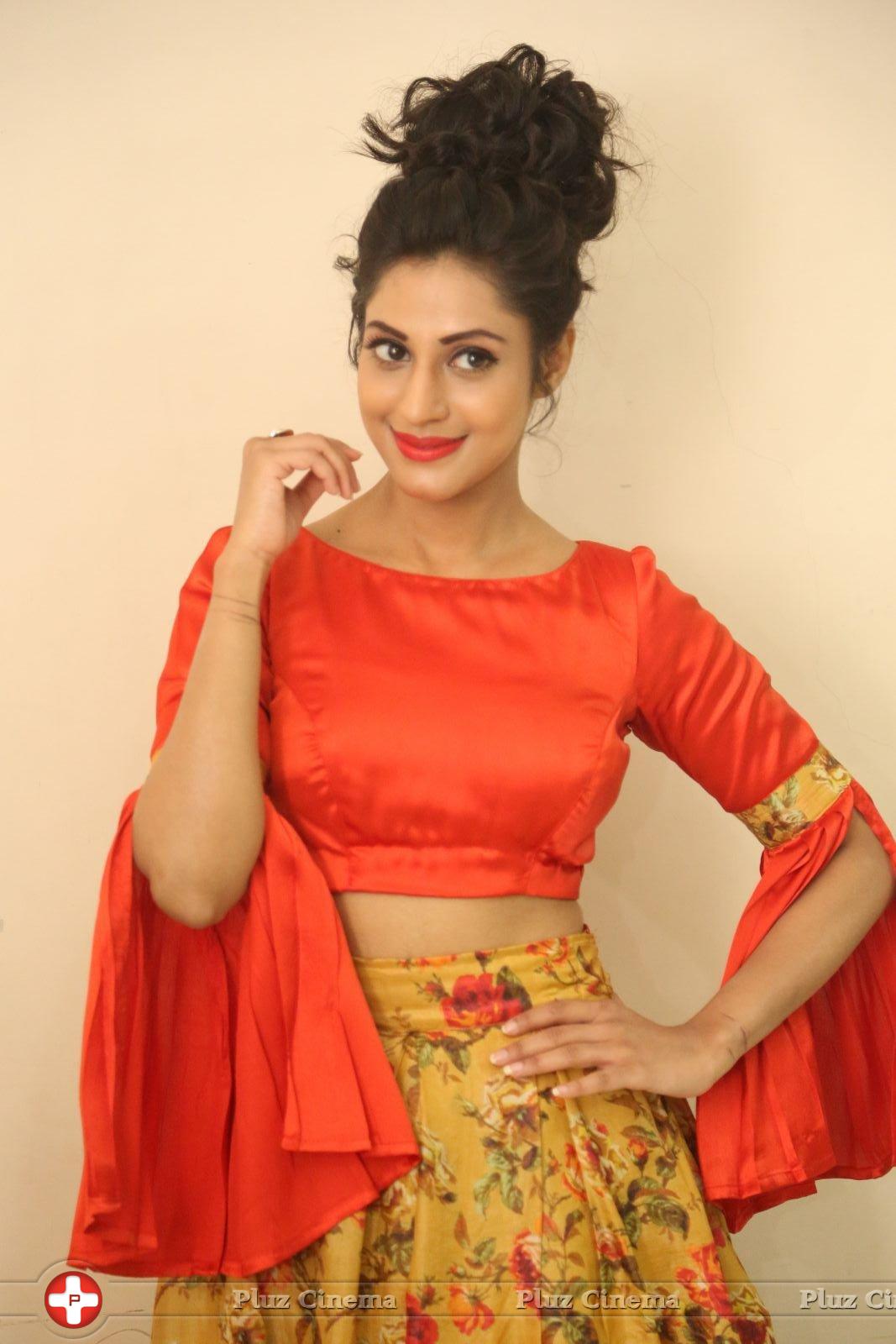 Iraa at Vaadu Veedu O Kalpana Movie Audio Launch Photos | Picture 1265208