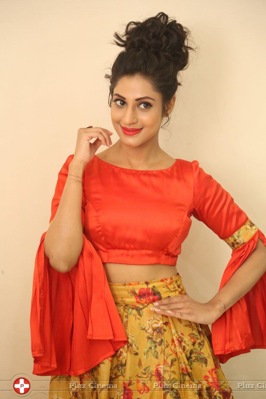 Iraa at Vaadu Veedu O Kalpana Movie Audio Launch Photos | Picture 1265209