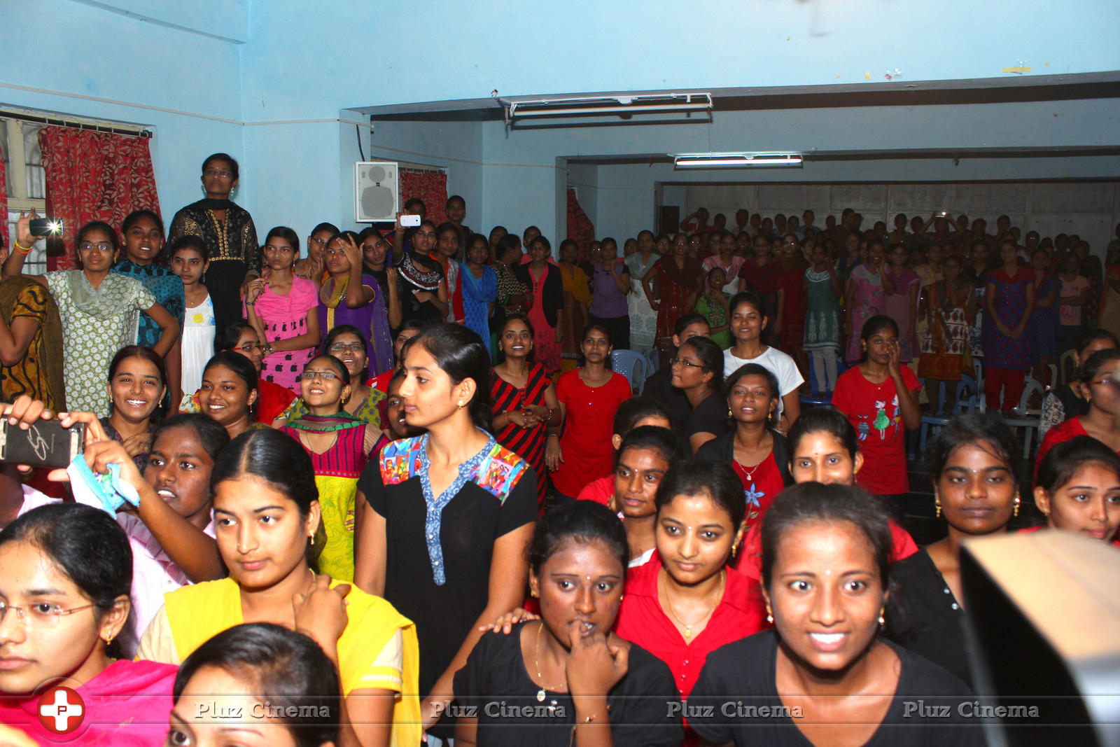 Run Team at Malineni Lakshmaiah Womens Engineering College in Guntur Photos | Picture 1273706