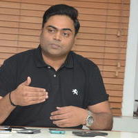 Director Vamsi Paidipally Interview Stills | Picture 1275116