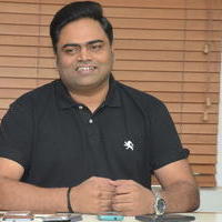 Director Vamsi Paidipally Interview Stills | Picture 1275119