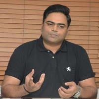 Director Vamsi Paidipally Interview Stills | Picture 1275134