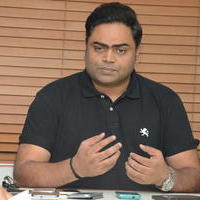 Director Vamsi Paidipally Interview Stills | Picture 1275135