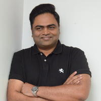 Director Vamsi Paidipally Interview Stills | Picture 1275198
