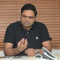 Director Vamsi Paidipally Interview Stills | Picture 1275232