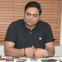 Director Vamsi Paidipally Interview Stills | Picture 1275235