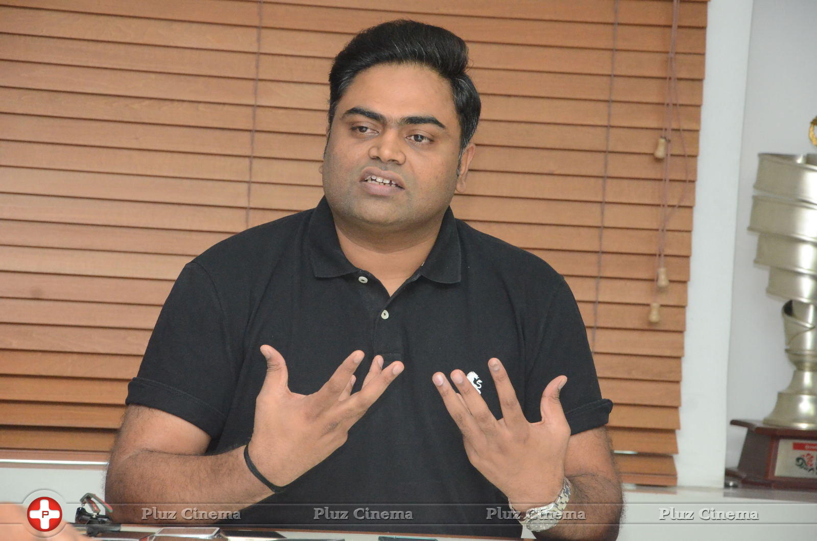 Director Vamsi Paidipally Interview Stills | Picture 1275130