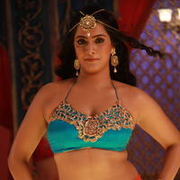 Varalaxmi Sarathkumar - Madha Gaja Raja Movie Stills | Picture 1304079